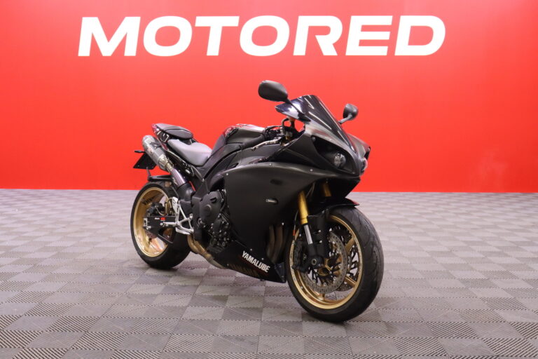 Yamaha - YZF-R1 - // Yoshimura-putkisto / Ajomodet / Suomi-Pyörä / Kotiintoimitus alk. 99e! // - Moottoripyörä