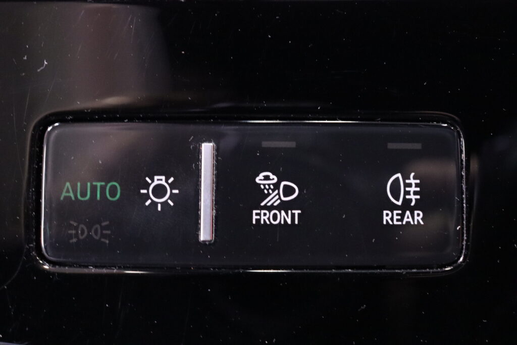 tuotekuva-Audi-e-tron-KVX-761-2025-11-14-131102-18 tuotekuva-Audi-e-tron-KVX-761-2025-11-14-131102-18