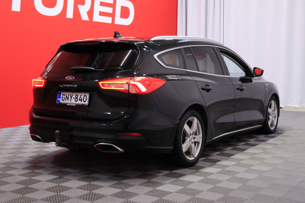 Ford - Focus - 2,0 TDCi EcoBlue 150hv A8 Vignale Wagon Ford - Focus - 2,0 TDCi EcoBlue 150hv A8 Vignale Wagon - Farmari