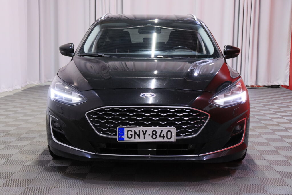 Ford - Focus - 2,0 TDCi EcoBlue 150hv A8 Vignale Wagon Ford - Focus - 2,0 TDCi EcoBlue 150hv A8 Vignale Wagon - Farmari