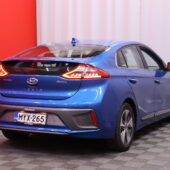 Hyundai - IONIQ ELECTRIC - Comfort 28kWh // ACC / Navi / Apple Carplay & Android Auto / Peruutuskamera // - Viistoperä
