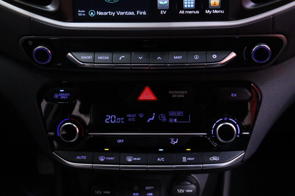 tuotekuva-Hyundai-IONIQ-ELECTRIC-MYX-265-2026-01-13-101005-27 tuotekuva-Hyundai-IONIQ-ELECTRIC-MYX-265-2026-01-13-101005-27