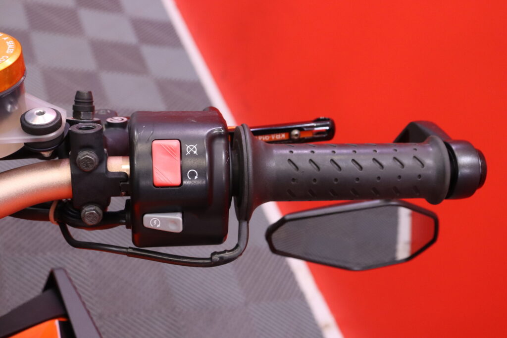 tuotekuva-KTM-1290-73-OGO-2026-01-13-110706-15 tuotekuva-KTM-1290-73-OGO-2026-01-13-110706-15