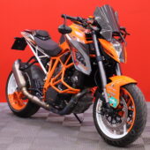 KTM - 1290 - Super Duke R // Suomi-Pyörä / Huoltokirja / Akrapovic-putkisto / Brembo / Navi // - Moottoripyörä