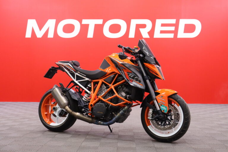 KTM - 1290 - Super Duke R // Suomi-Pyörä / Huoltokirja / Akrapovic-putkisto / Brembo / Navi // - Moottoripyörä