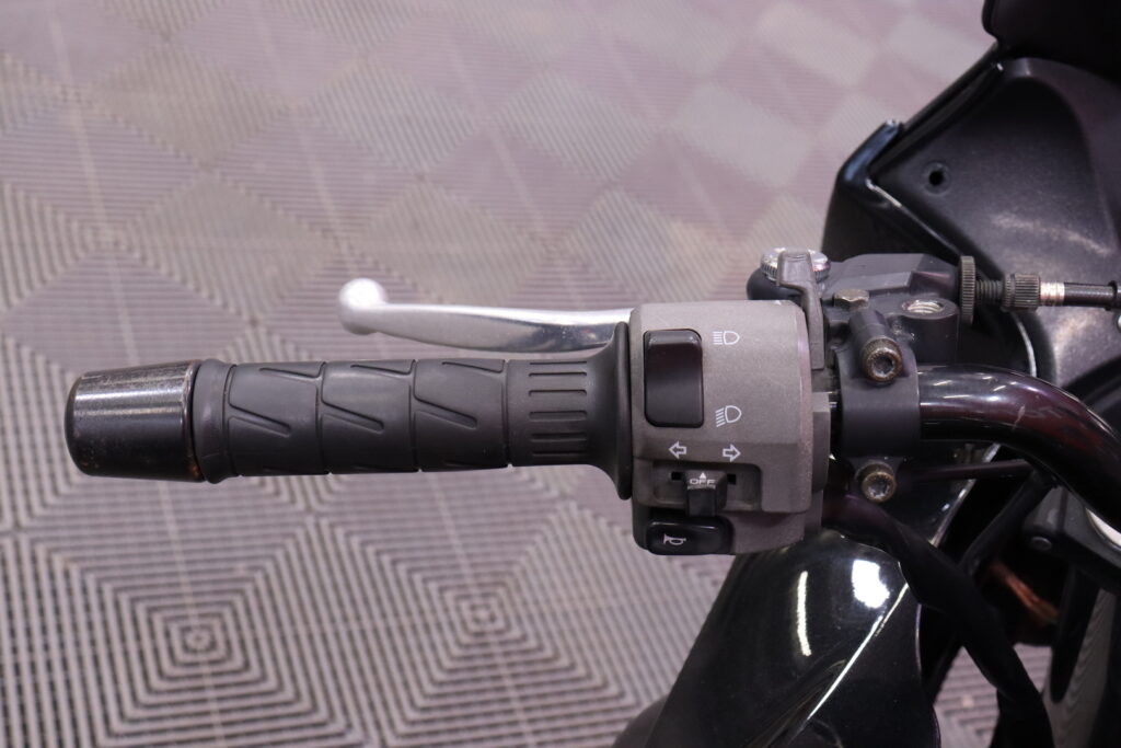 Kawasaki - Z - 750 S // Huoltokirja / Cobra Kokoputkisto / Juuri huollettu! / Siisti! // Kawasaki - Z - 750 S // Huoltokirja / Cobra Kokoputkisto / Juuri huollettu! / Siisti! // - Moottoripyörä