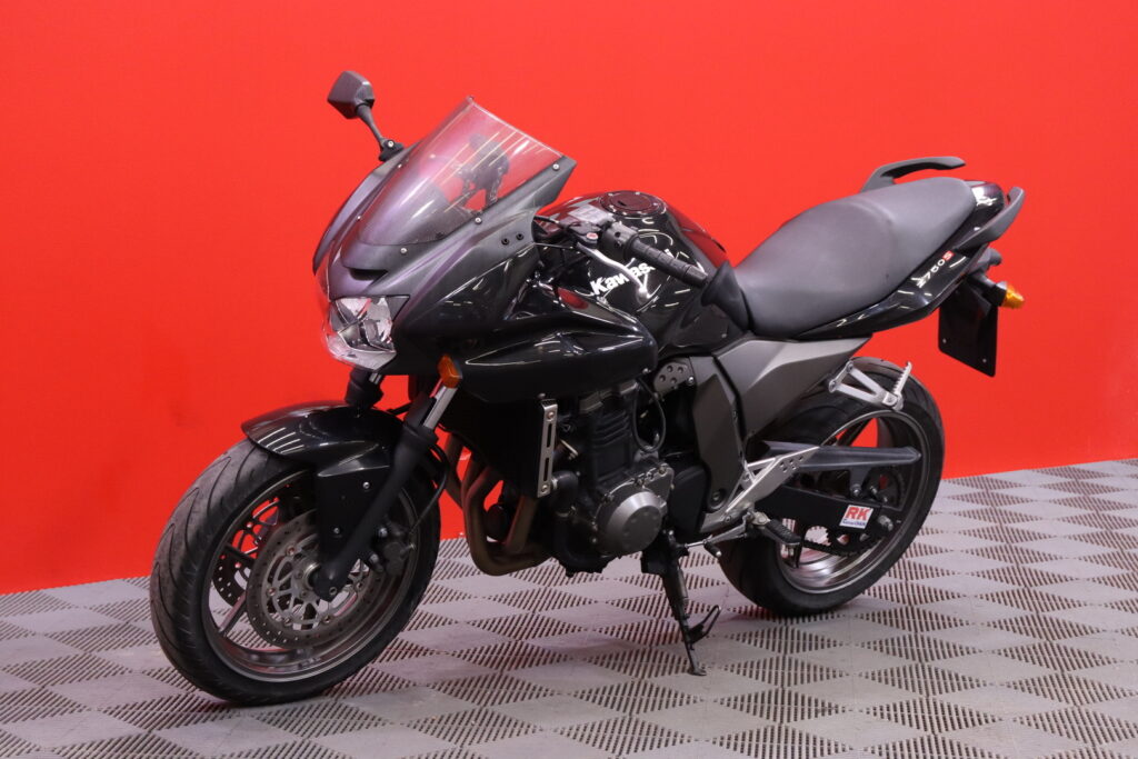 Kawasaki - Z - 750 S // Huoltokirja / Cobra Kokoputkisto / Juuri huollettu! / Siisti! // Kawasaki - Z - 750 S // Huoltokirja / Cobra Kokoputkisto / Juuri huollettu! / Siisti! // - Moottoripyörä