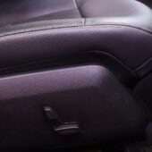 Mercedes-Benz - E - 250 BlueTec 4Matic Premium Business // IHC+ / Airmatic / Webasto / Ortopedit / Tutkat / Cruise // - Sedan