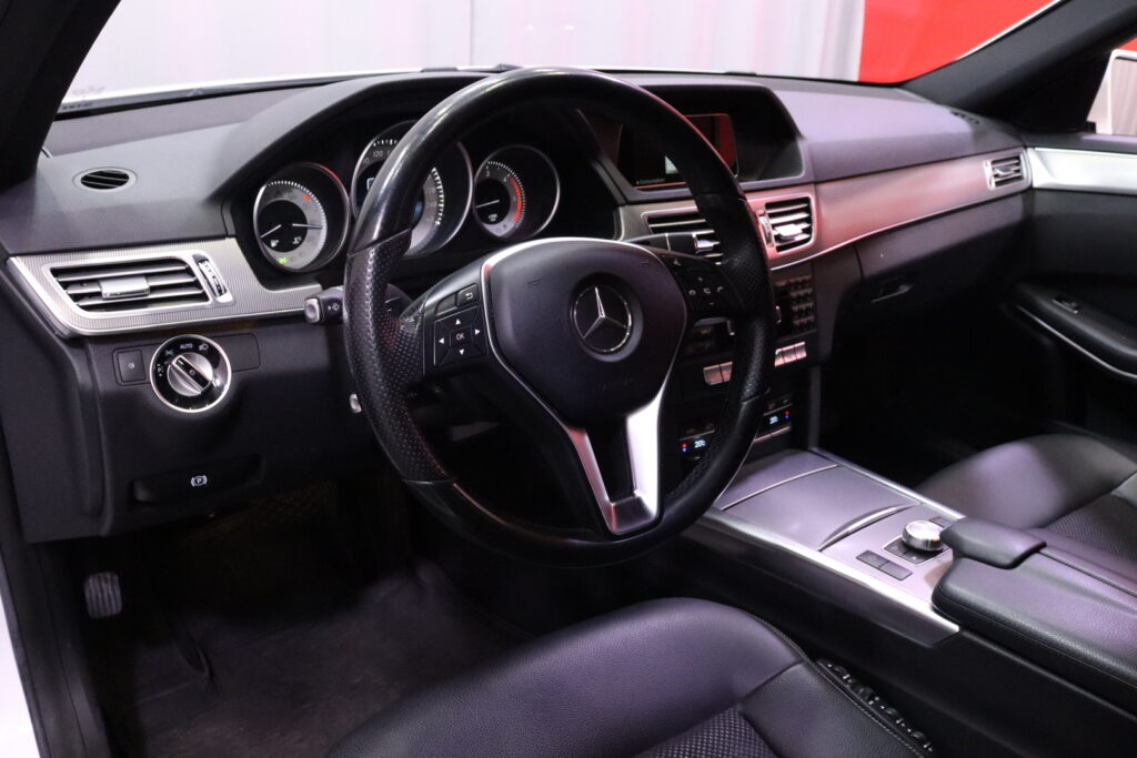 tuotekuva-Mercedes-Benz-E-TZP-191-2026-01-13-110102-17 tuotekuva-Mercedes-Benz-E-TZP-191-2026-01-13-110102-17