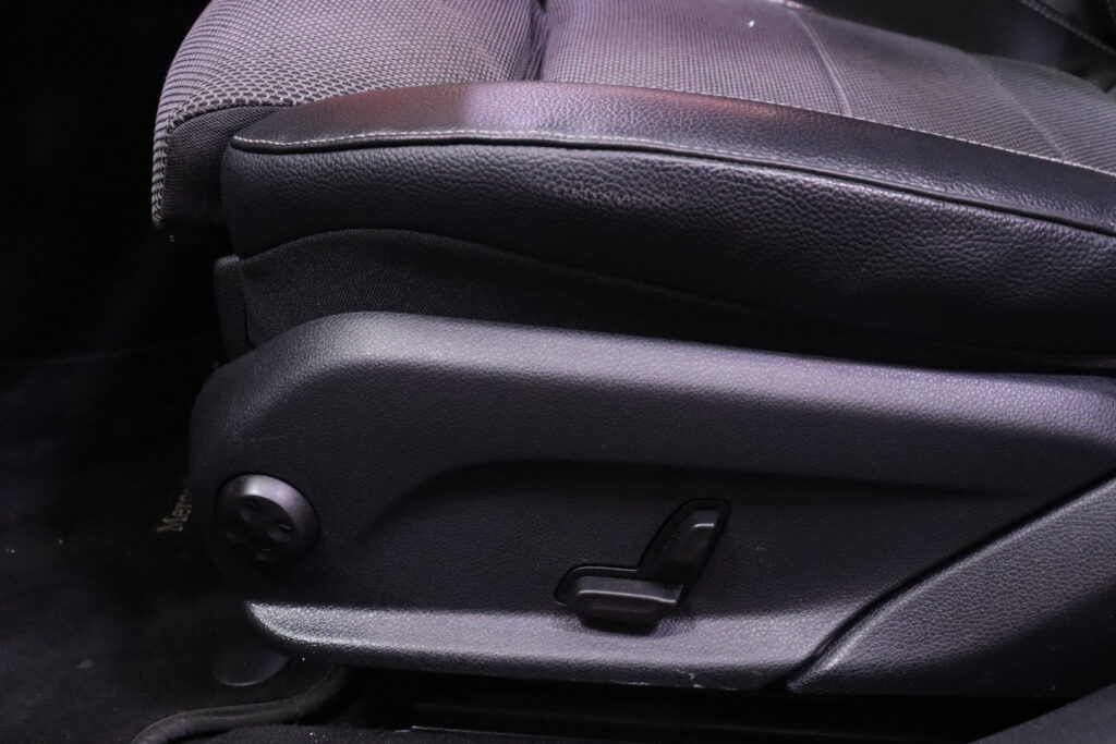 tuotekuva-Mercedes-Benz-E-ZMP-160-2026-01-11-163102-15 tuotekuva-Mercedes-Benz-E-ZMP-160-2026-01-11-163102-15