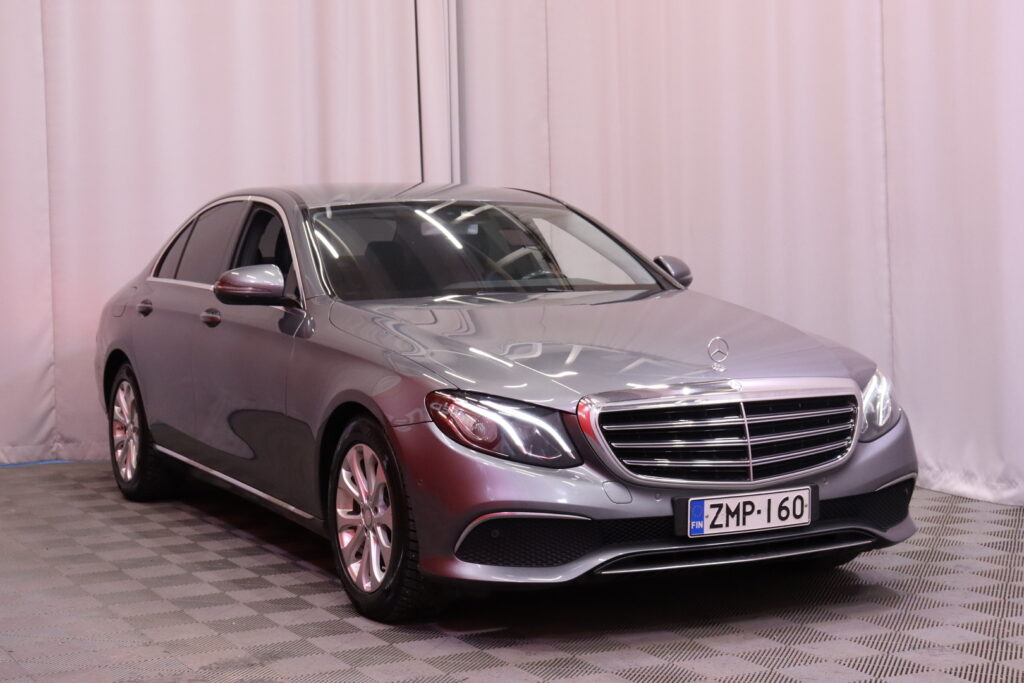 Mercedes-Benz - E - 220 d A Premium Business // Widescreen / LED / CarPlay / P.Kamera / Tutkat / Sisävalopaketti // Mercedes-Benz - E - 220 d A Premium Business // Widescreen / LED / CarPlay / P.Kamera / Tutkat / Sisävalopaketti // - Sedan