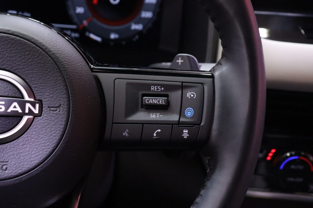 tuotekuva-Nissan-Qashqai-FPG-709-2026-01-28-115103-23 tuotekuva-Nissan-Qashqai-FPG-709-2026-01-28-115103-23