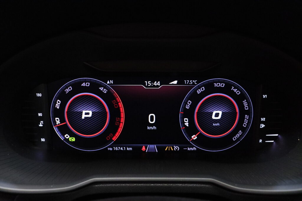 tuotekuva-Skoda-Octavia-CNA-534-2026-01-29-083103-18 tuotekuva-Skoda-Octavia-CNA-534-2026-01-29-083103-18