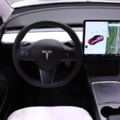 tuotekuva-Tesla-Model-3-CRG-613-2026-01-09-160502-18