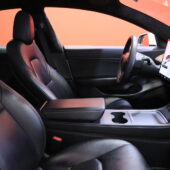 Tesla - Model 3 - 82 kWh, Performance // EAP - Parannettu autopilotti // - Sedan