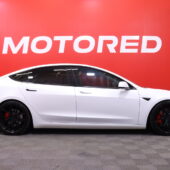 Tesla - Model 3 - Performance AWD Highland // 2x 20'' vanteet / Takanäyttö / Ilmastoidut etuistuimet // - Sedan