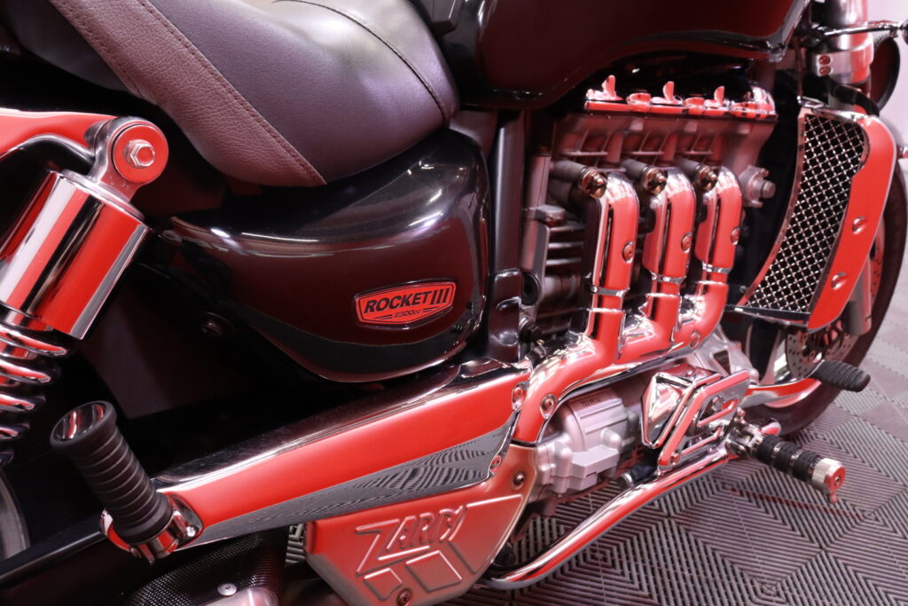 Triumph - ROCKET III - Classic // ZARD / Suomi-pyörä // Triumph - ROCKET III - Classic // ZARD / Suomi-pyörä // - Moottoripyörä