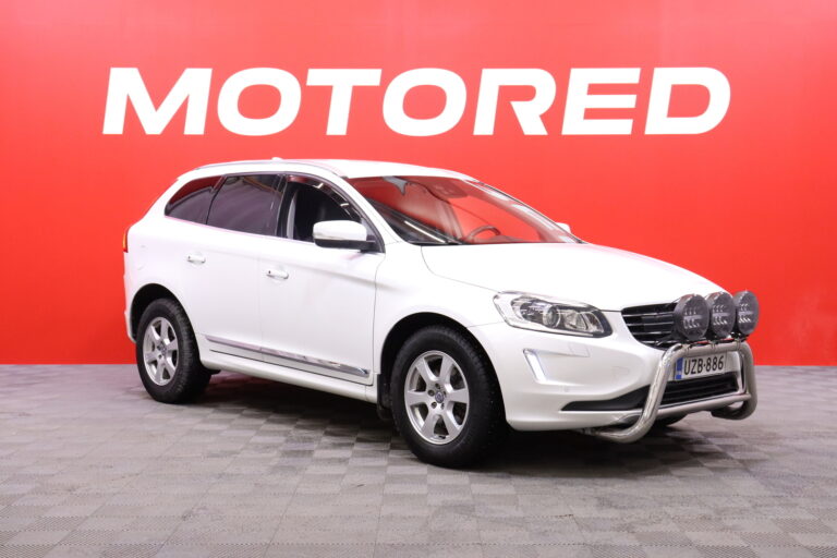 Volvo - XC60 - D4 AWD Summum aut / Suomi-Auto / Adapt. Vakkari / Webasto / Tutkat / VOC / Navi / Merkkihuollettu / BLIS / High Performance Audio / - Maastoauto