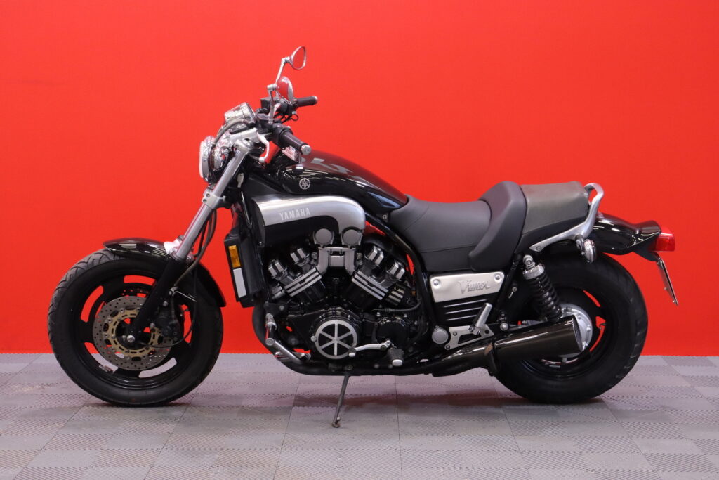 Yamaha - VMX - 1200 V-Max // Kahvanlämmittimet // Yamaha - VMX - 1200 V-Max // Kahvanlämmittimet // - Moottoripyörä