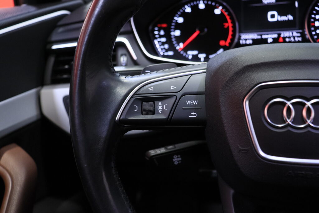 tuotekuva-Audi-A4-KNV-905-2026-02-25-143102-15 tuotekuva-Audi-A4-KNV-905-2026-02-25-143102-15