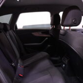 Audi - A4 - Avant Business Sport Comfort S line Edition 2,0 TDI 140 kW quattro S tronic // Suomi-auto / Webasto / Koukku / Sporttipenkit / LED // - Farmari