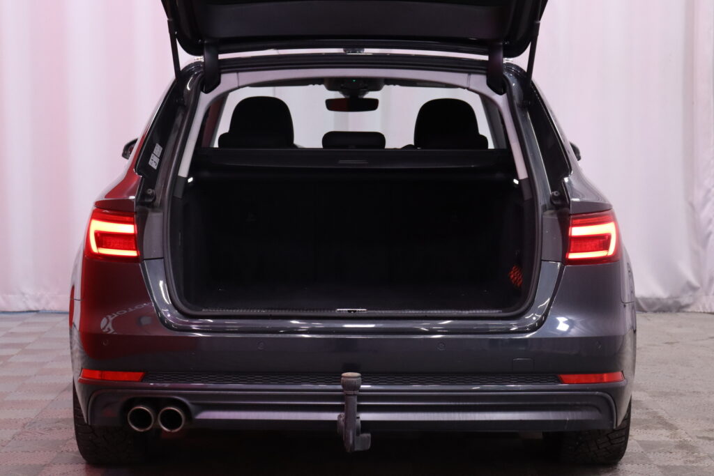 tuotekuva-Audi-A4-MNM-988-2026-02-12-142103-15 tuotekuva-Audi-A4-MNM-988-2026-02-12-142103-15