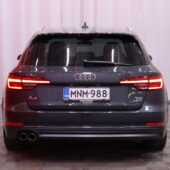 Audi - A4 - Avant Business Sport Comfort S line Edition 2,0 TDI 140 kW quattro S tronic // Suomi-auto / Webasto / Koukku / Sporttipenkit / LED // - Farmari