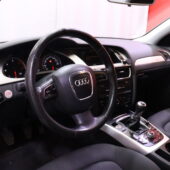 Audi - A4 - Sedan 3,0 V6 TDI DPF quattro 30v // Mahtava neliveto isolla moottorilla / Navi / Xenon // - Sedan