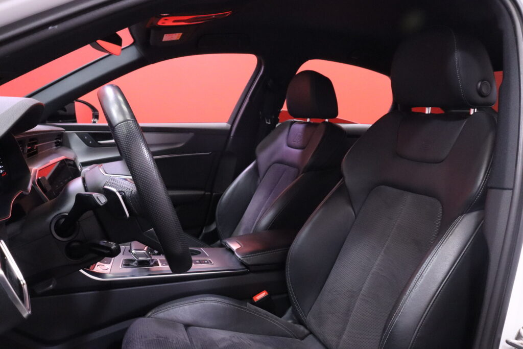 Audi - A6 - Sedan Business Sport 55 TFSI e quattro S tronic S line // ACC / Matrix-LED / Digimittari / Pre Sense / Navi // Audi - A6 - Sedan Business Sport 55 TFSI e quattro S tronic S line // ACC / Matrix-LED / Digimittari / Pre Sense / Navi // - Sedan