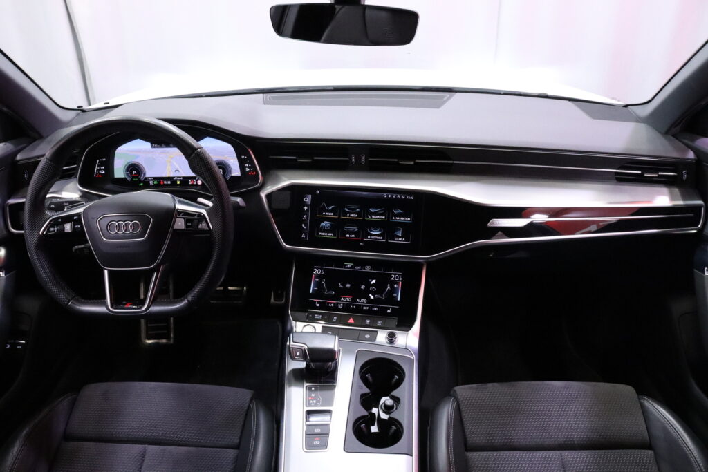 Audi - A6 - Sedan Business Sport 55 TFSI e quattro S tronic S line // ACC / Matrix-LED / Digimittari / Pre Sense / Navi // Audi - A6 - Sedan Business Sport 55 TFSI e quattro S tronic S line // ACC / Matrix-LED / Digimittari / Pre Sense / Navi // - Sedan