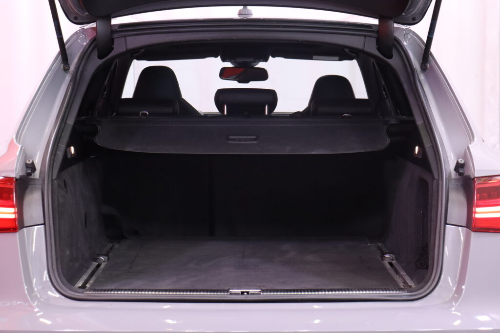 Audi - A6 - Avant Business 3,0 V6 TDI Biturbo Competition S-line 240kW // RS-Penkit / Matrix / HUD / ACC / BOSE / Panorama / Tutkat / Vetokoukku / Audi - A6 - Avant Business 3,0 V6 TDI Biturbo Competition S-line 240kW // RS-Penkit / Matrix / HUD / ACC / BOSE / Panorama / Tutkat / Vetokoukku / - Farmari