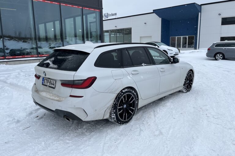 BMW - 320 - G21 Touring 320d A xDrive Business M Sport MHEV - Farmari