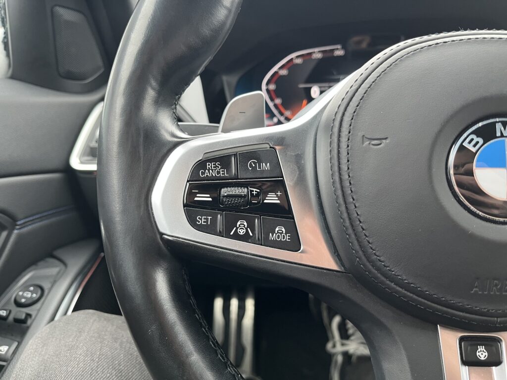 BMW - 320 - G21 Touring 320d A xDrive Business M Sport MHEV BMW - 320 - G21 Touring 320d A xDrive Business M Sport MHEV - Farmari