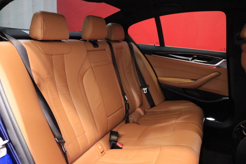 tuotekuva-BMW-530-UZP-937-2026-02-17-140005-27 tuotekuva-BMW-530-UZP-937-2026-02-17-140005-27