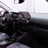 Citroen - C4 - Full Electric 136 Feel Pack 50 kWh Automaatti // Merkkihuollettu! / Active Safety Brake / Bluetooth / 2x Renkaat // - Viistoperä