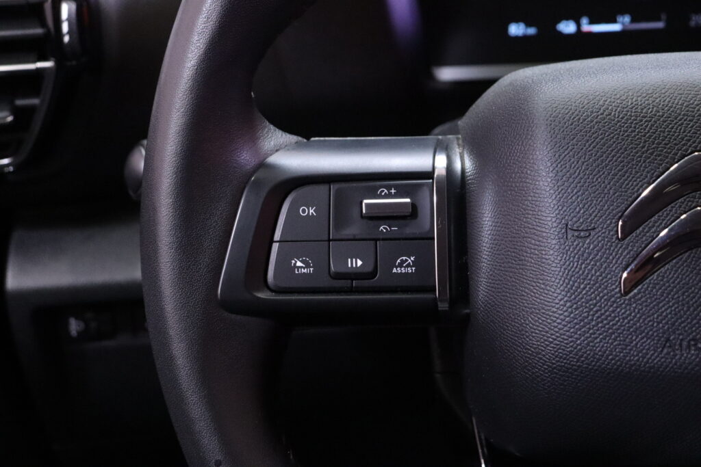 tuotekuva-Citroen-C4-IRE-995-2026-02-02-104104-16 tuotekuva-Citroen-C4-IRE-995-2026-02-02-104104-16