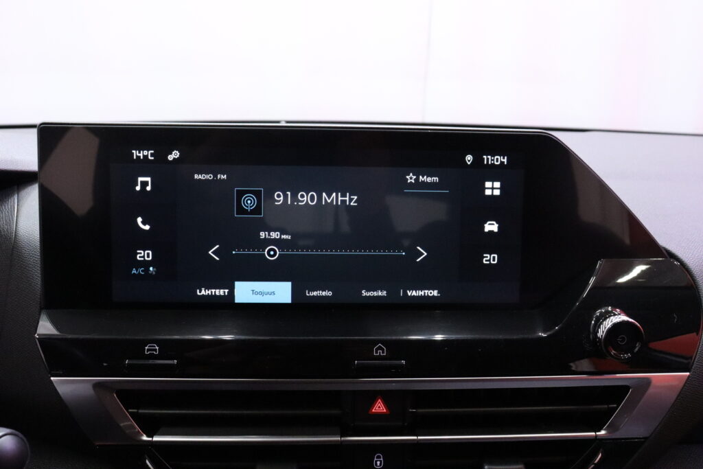 tuotekuva-Citroen-C4-IRE-995-2026-02-02-104104-20 tuotekuva-Citroen-C4-IRE-995-2026-02-02-104104-20