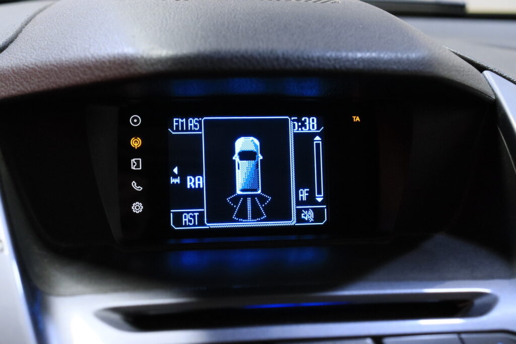 tuotekuva-Ford-Grand-Tourneo-Connect-SLM-303-2026-02-26-103604-19 tuotekuva-Ford-Grand-Tourneo-Connect-SLM-303-2026-02-26-103604-19