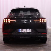 Ford - MUSTANG MACH-E - 75kWh 269hv AWD Premium // ACC / B&O / 360° / Muistipenkki / SYNC IV / Keyless / Navi / - Maastoauto