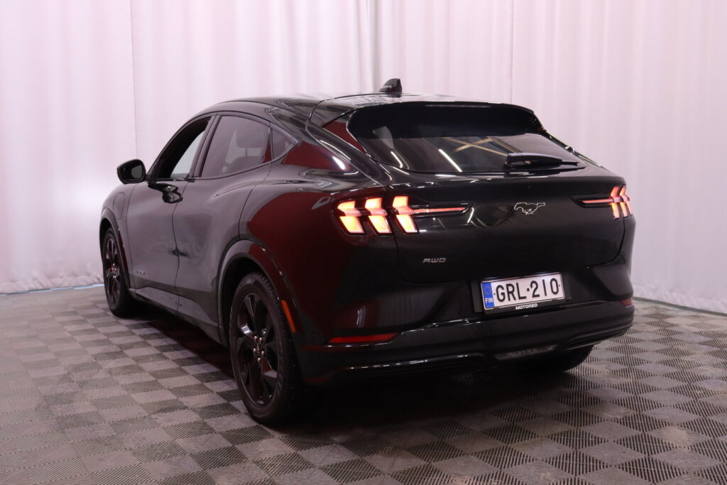 Ford - MUSTANG MACH-E - 75kWh 269hv AWD Premium // ACC / B&O / 360° / Muistipenkki / SYNC IV / Keyless / Navi / Ford - MUSTANG MACH-E - 75kWh 269hv AWD Premium // ACC / B&O / 360° / Muistipenkki / SYNC IV / Keyless / Navi / - Maastoauto