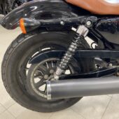 Harley-Davidson - Sportster - XL 883 N IRON // Custom putki / Custom satula // - Moottoripyörä