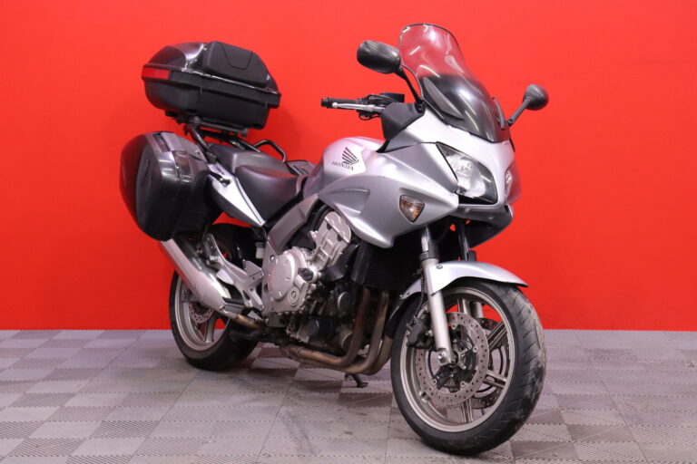 Honda - CBF - 1000 S // Suomi-pyörä / 3x Laukut / Huoltokirja // - Moottoripyörä
