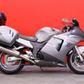 Honda - CBR - 1100 XX Super Blackbird // Kuin uusi! / Uudet renkaat! / Huoltokirja / Suomi-pyörä / 3x laukut // - Moottoripyörä