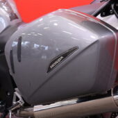 Honda - CBR - 1100 XX Super Blackbird // Kuin uusi! / Uudet renkaat! / Huoltokirja / Suomi-pyörä / 3x laukut // - Moottoripyörä