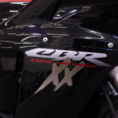 Honda - CBR - 1100 XX Super Blackbird // 3x-laukut / Valmis kesänajoon // - Moottoripyörä