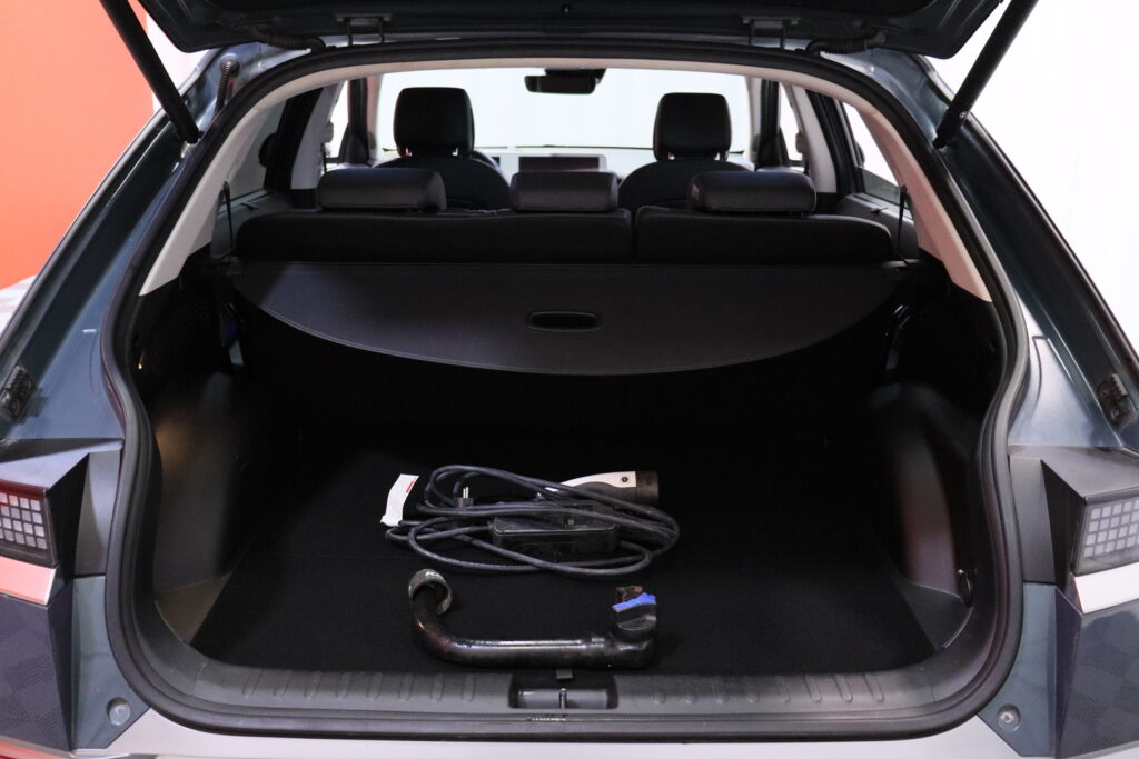 tuotekuva-Hyundai-IONIQ-5-MPH-643-2026-02-23-154103-36 tuotekuva-Hyundai-IONIQ-5-MPH-643-2026-02-23-154103-36
