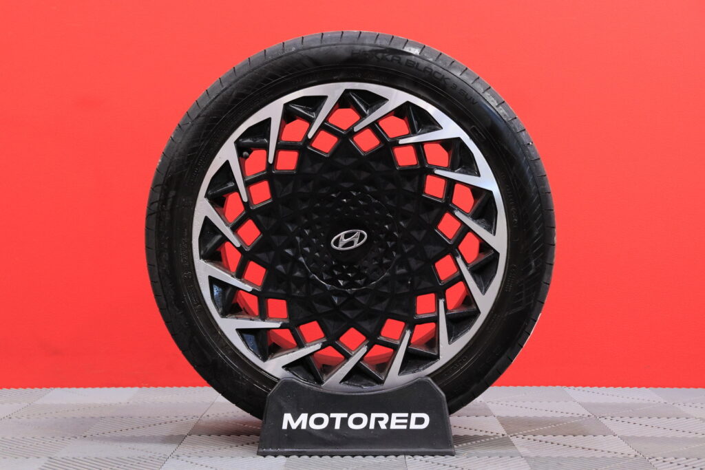 tuotekuva-Hyundai-IONIQ-5-MPH-643-2026-02-23-154103-38 tuotekuva-Hyundai-IONIQ-5-MPH-643-2026-02-23-154103-38