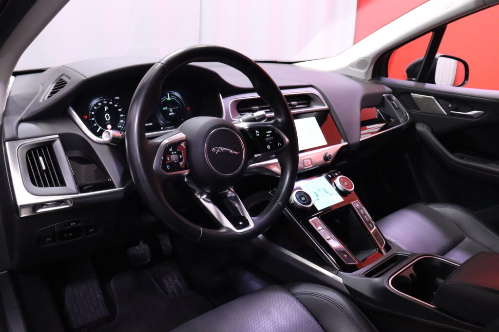 tuotekuva-Jaguar-I-PACE-LTA-493-2026-02-19-140603-17 tuotekuva-Jaguar-I-PACE-LTA-493-2026-02-19-140603-17