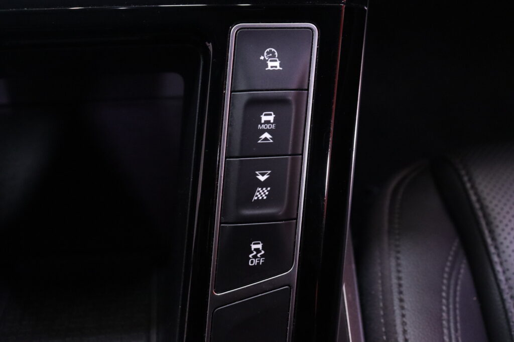 tuotekuva-Jaguar-I-PACE-LTA-493-2026-02-19-140603-30 tuotekuva-Jaguar-I-PACE-LTA-493-2026-02-19-140603-30