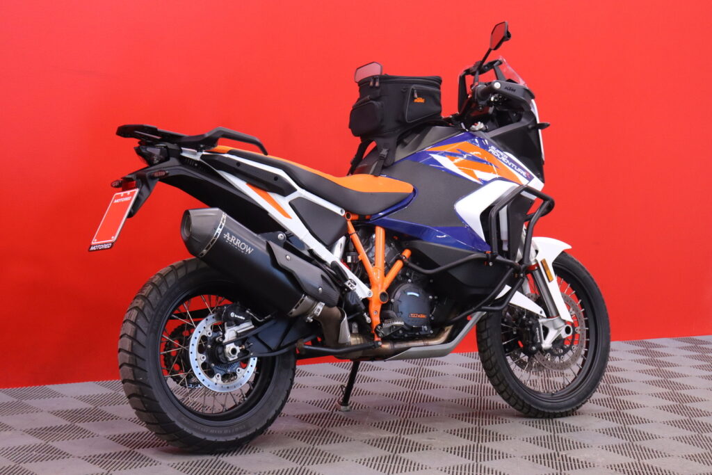 KTM - 1290 Super Adventure R - // Arrow / Huoltokirja / Powerparts / Adapt. Vakkari // KTM - 1290 Super Adventure R - // Arrow / Huoltokirja / Powerparts / Adapt. Vakkari // - Moottoripyörä